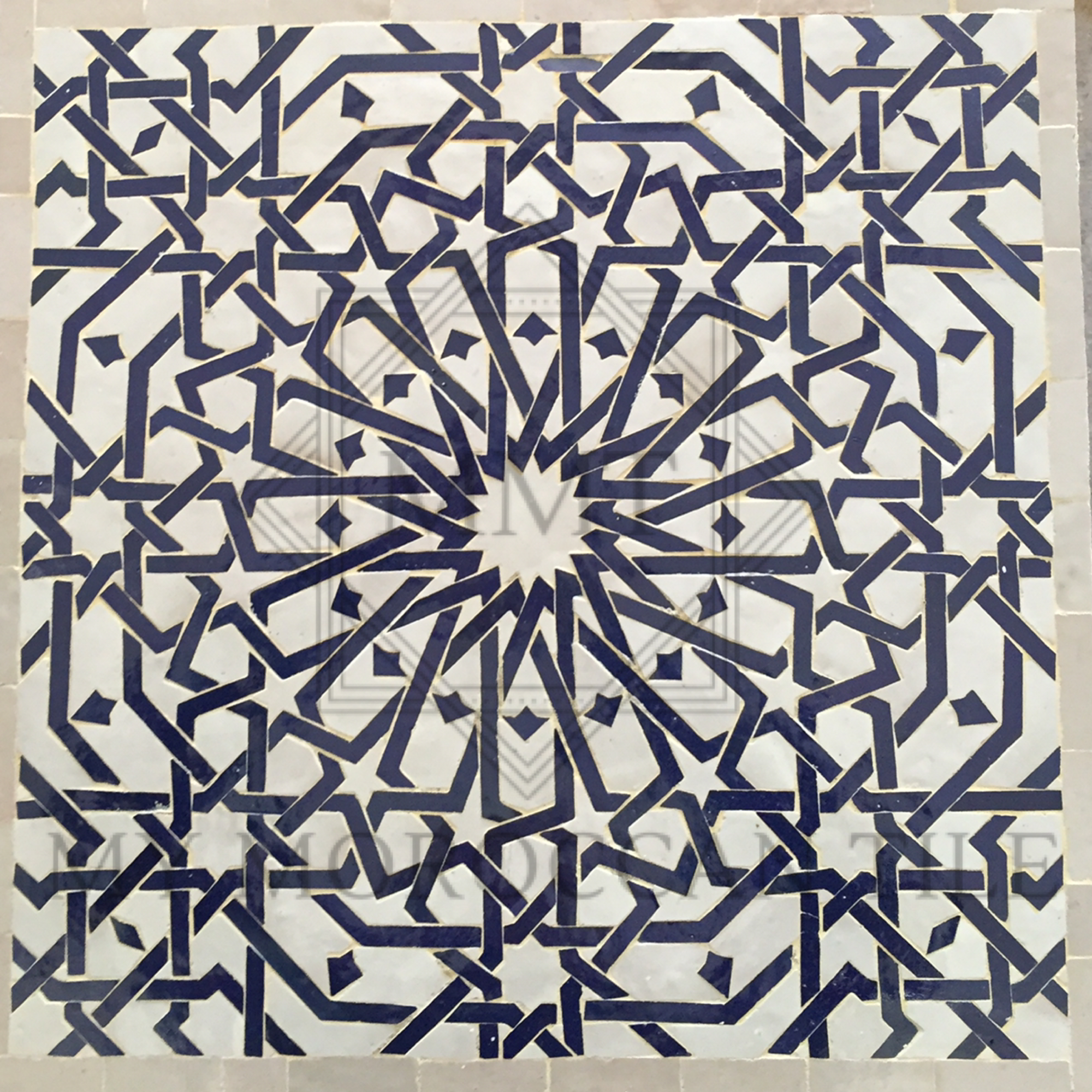 Carreau de mosaïque étoile à seize branches Alhambra 